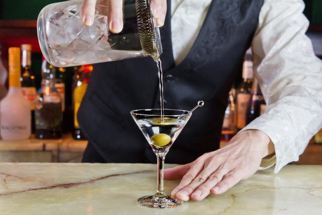 Mangler du også en bartender?