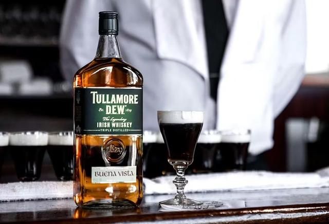 Barer fejrer Saint Patrick’s Day med gratis whiskey